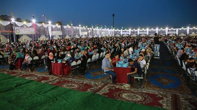 محافظ كفرالشيخ يشهد حفل إفطار لـ5500 يتيم و200 مكفوف بـ