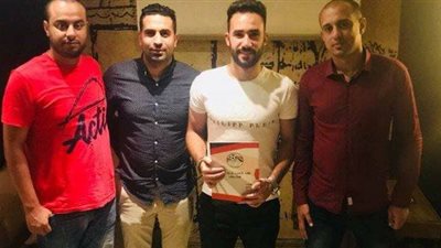 المريخ البورسعيدى يضم حسن علي 