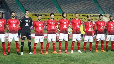 إنبي يعلن موقفه من التفاوض مع مهاجم الأهلي