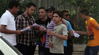 القبض على شاب سَرَّب أسئلة اللغة الفرنسية بـ 