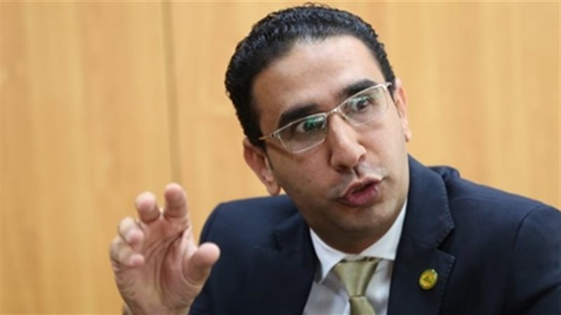 عبدالوهاب خليل عضو