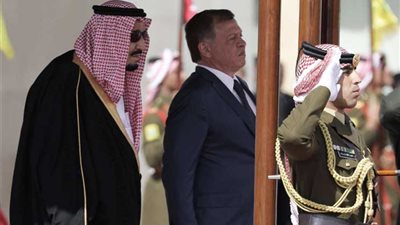 الملك عبد الله يعرب عن تقديرة لـ