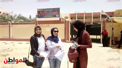 صور| تعليم الوادي الجديد: توزيع استبيان عن سير امتحانات الثانوية العامة 2018