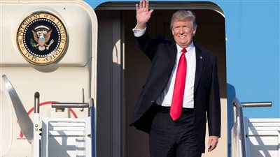 وصول ترامب لإتمام لقاءه المرتقب مع جونج أون