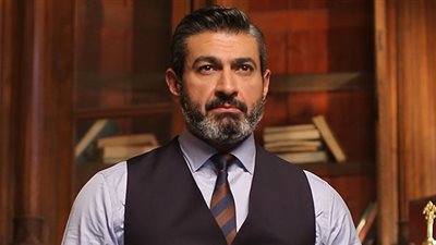 شاهد| إبداع ياسر جلال في مسلسل رحيم الحلقة 26
