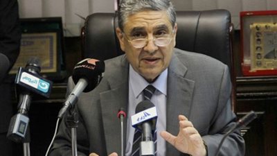 فيديو| وزير الكهرباء: انجزنا 3 محطات عملاقة مع شركة سيمنز بتكلفة 6 مليار يورو