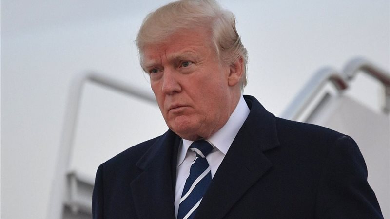 الرئيس الأمريكي دونالد