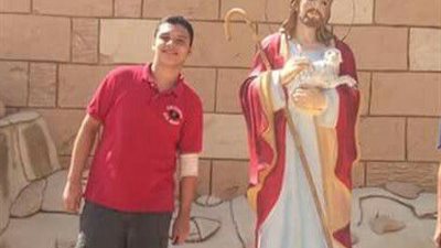 صور| مدرسة الطالب المنتحر من أعلى برج القاهرة: هذا الحادث ناقوس الخطر