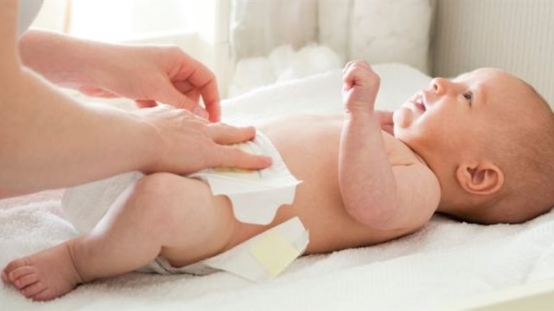 حفاضات الأطفال