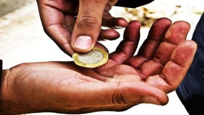 فيديو| ما هو أثر عدم إخراج زكاة الفطر على الصيام؟