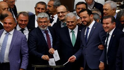 مقتل 3 من أعضاء حزب العدالة والتنمية التركي في شجار