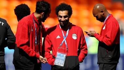 الفراعنة في المونديال| صلاح يظهر في ملعب مباراة منتخب مصر أمام الأوروجواي بصحبة كهربا وشيكابالا