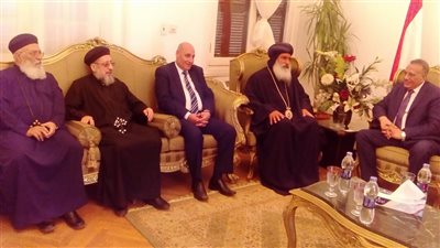 صور| وفد من الكنيسة الأرثوذكية يهنئ محافظ الجيزة بمناسبة عيد الفطر 2018