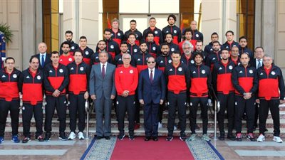 الرئيس السيسي لمنتخب مصر: فخور بالأداء الرجولي وواثق في قدرتكم على الفوز