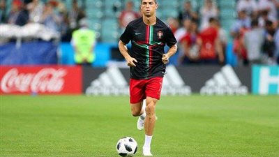 كريستيانو رونالدو أول برتغالي في التاريخ يلعب في 4 كؤوس عالم مختلفة