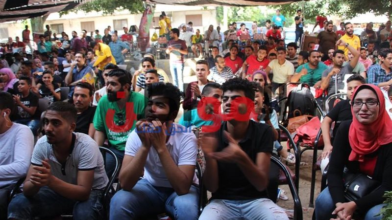 صورة الجماهير اثناء