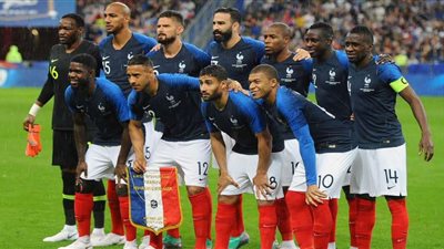 كأس العالم 2018.. إبراهيموفيتش يطالب ديشامب بـ