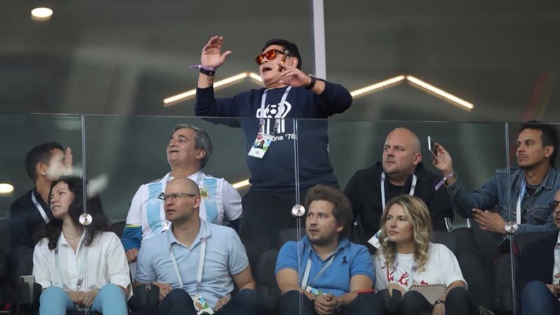 دييجو مارادونا