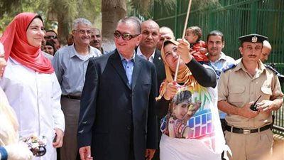 صور| محافظ كفر الشيخ يشارك زوار حديقة صنعاء فرحة ثالث أيام عيد الفطر