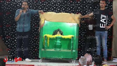صور| ساحر الفسطاط يخطف عقل المصريين في احتفالات ثالث أيام العيد