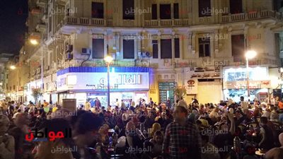 صور| شارع الألفي يشهد على احتفالات المصريين في ثالث أيام عيد الفطر 2018