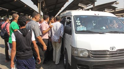 الوادى الجديد: خط ساخن  لتلقي شكاوي تعريفة الأجرة بالوادي الجديد