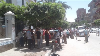 فيديو وصور| تباين آراء طلاب الثانوية العامة 2018 ببني سويف حول مادة الفيزياء