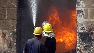 نشوب حريق بمصنع تدوير القمامة فى الشرقية وإصابة 4 عمال