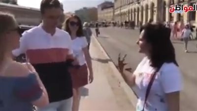 فيديو.. المذيعة داليا أشرف لمشجع روسي: هنكسبكم 2 - صفر