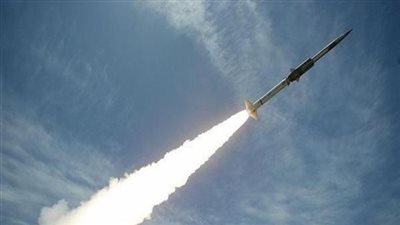 الدفاع الجوي السعودي يتصدى لصاروخ بالستي أطلقه الحوثيين على خميس مشيط