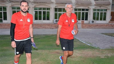 نجم المصري الأسبق: كوبر وصل لكأس العالم بضربة حظ 