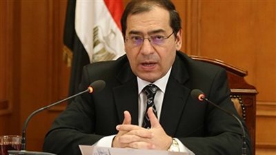 الملا: تكنولوجيا المعلومات عنصر أساسي في مشروع تطوير قطاع البترول