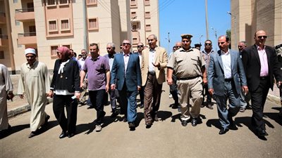 محافظ كفر الشيخ يسلم 68 وحدة للمستحقين بمجمع إسكان الحامول