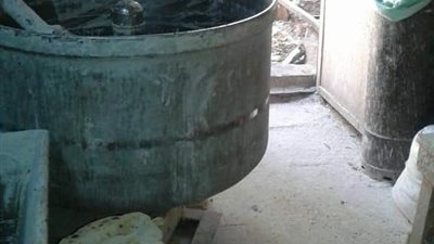 إعدام 10 كيلو أغذية تالفة بمركز الفشن في بني سويف