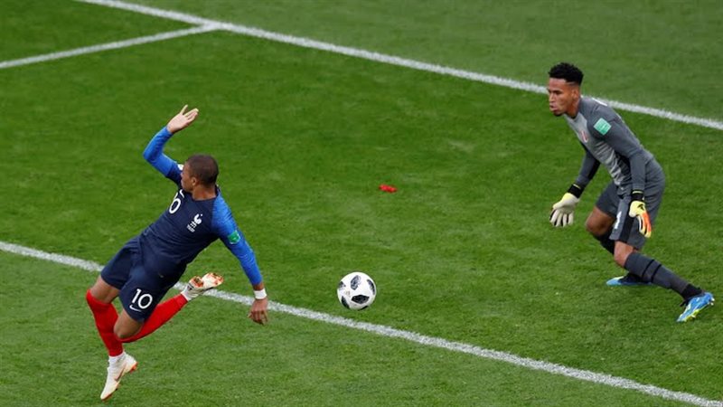 مبابي - لاعب فرنسا