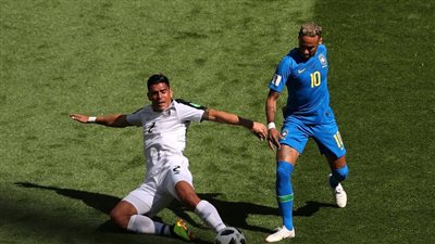 فيديو.. البرازيل تفشل في اختراق الجدار الدفاعي لـ