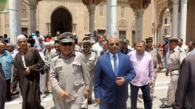 صور.. مدير أمن الغربية يتفقد الخدمات الأمنية بمسجد السيد البدوي