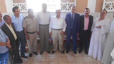 محافظ سوهاج ينيب السكرتير العام المساعد لاستقبال وزير الزراعة بمسقط رأسه