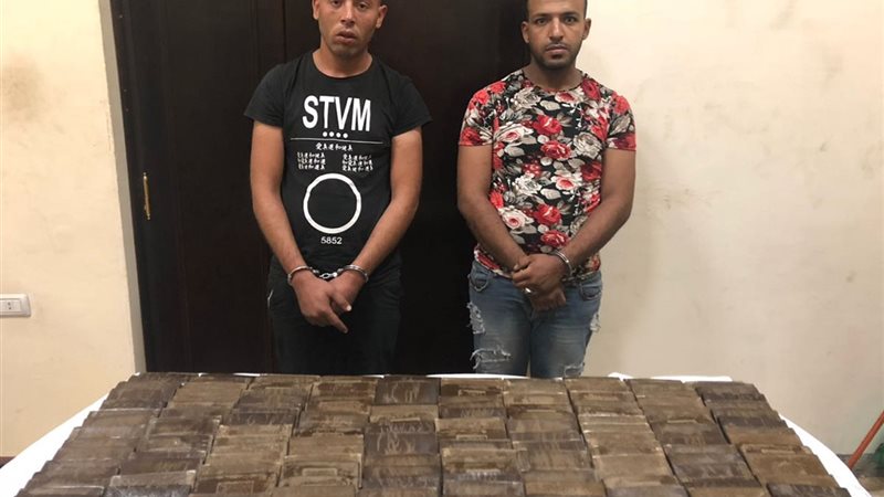 المتهمين بالمضبوطات