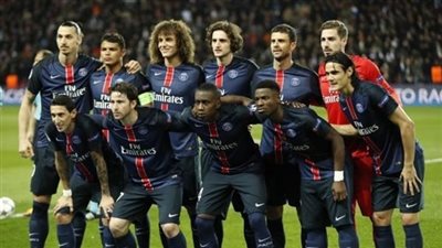 باريس سان جيرمان يفتح الباب أمام برشلونة للتعاقد مع نجم وسط الفريق