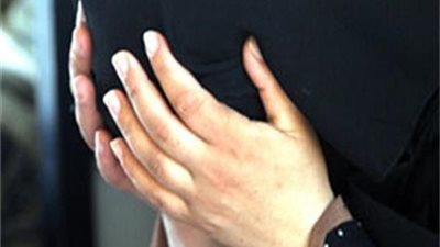 القبض على سيدة تستولي بدعوى توظيفها فى مجال الاستثمار العقارى