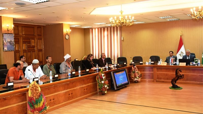 اجتماع محافظ الشرقية