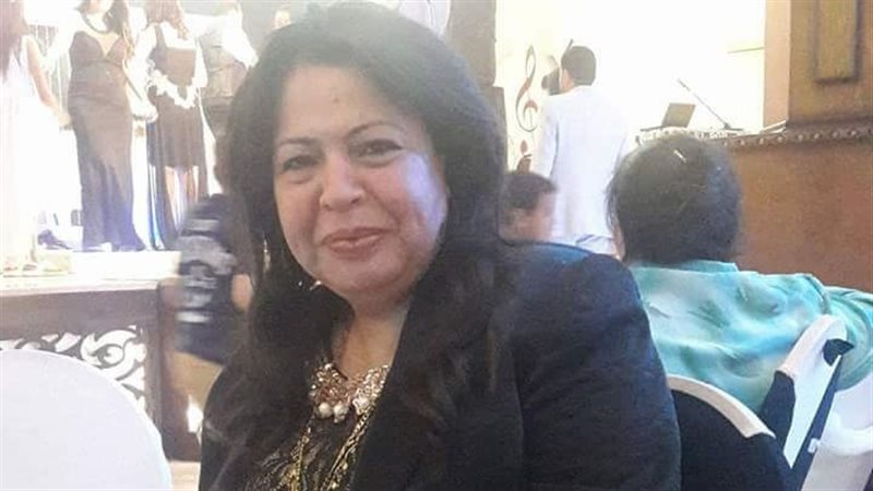  إيرينى رشدى، الأمين