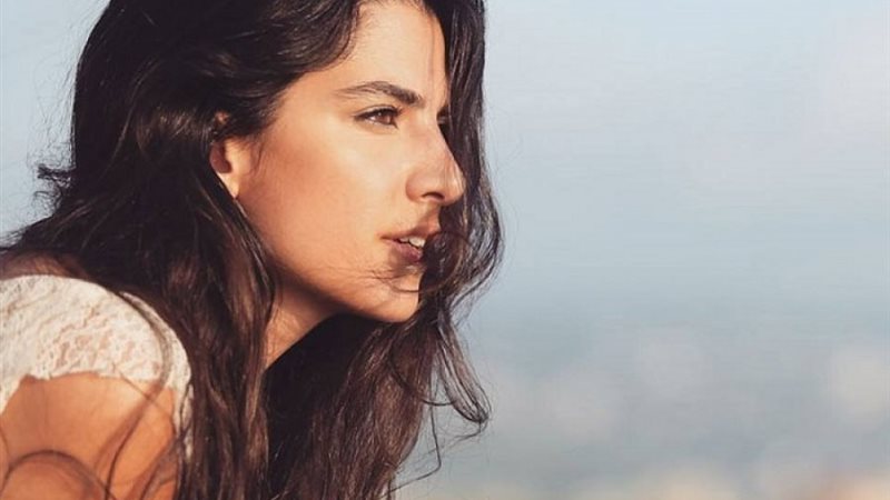 الفنانة اللبنانية