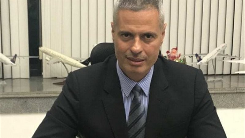الطيار أحمد عادل