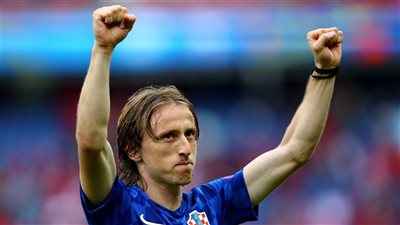 نجم الدنمارك: مودريتش لاعب استثنائي