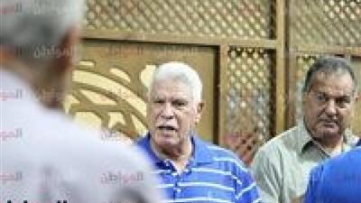حسن شحاتة يقدم واجب العزاء لأسرة عبد الرحيم محمد