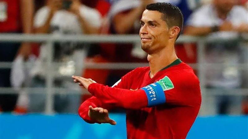 رونالدو لاعب منتخب