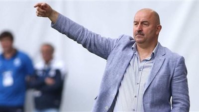 مدرب روسيا: مواجهة اسبانيا صعبة وأتمنى تحقيق الفوز