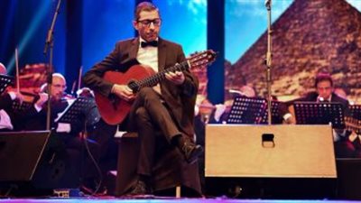 وحيد ممدوح يحصل على دبلومة ملكية من بريطانيا